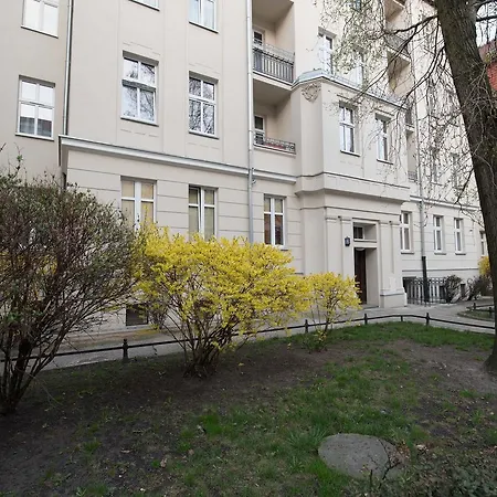 7 Continents Apartment Poznan