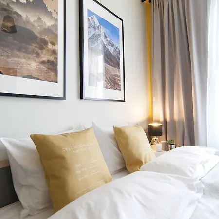 7 Continents Apartment