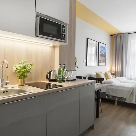7 Continents Apartment